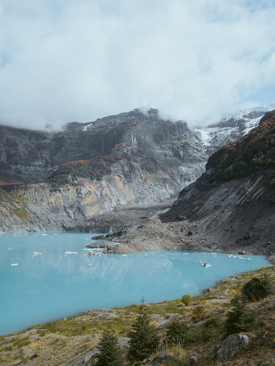 Photographie d'un lac en Patagonie